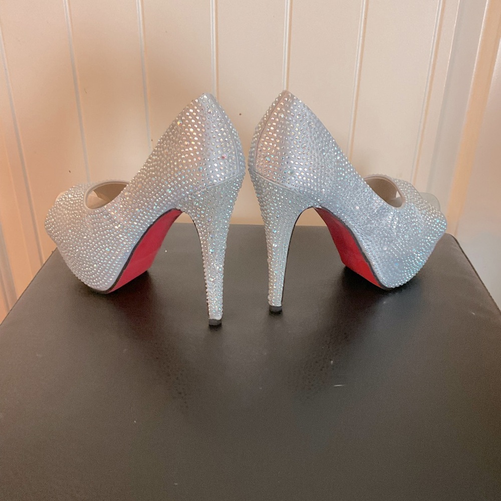 Sexy bling platform heels with red bottoms size 39